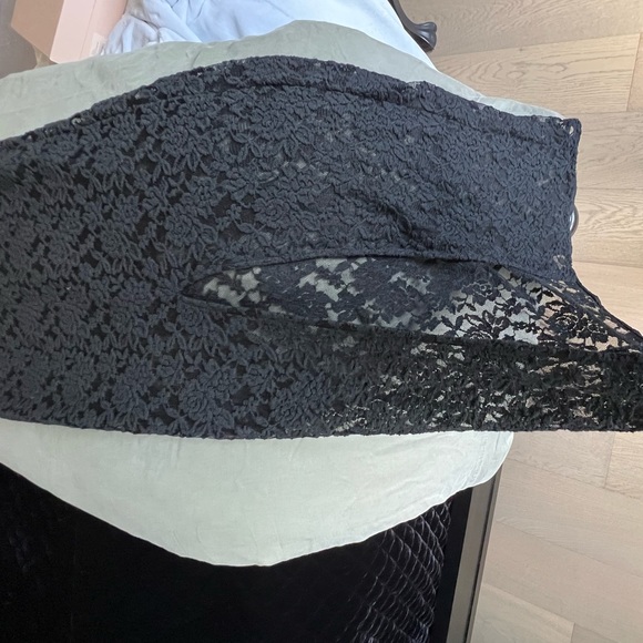 Swimsuit coverup - Picture 7 of 7